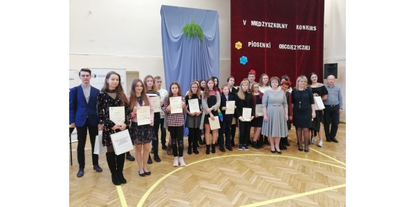 Krystian Potyrański zwycięzcą V Międzyszkolnego Konkursu Piosenki Obcojęzycznej